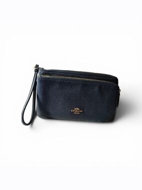 Coach Navy Pebbled Leather Wristlet Double Zip 2 Pockets